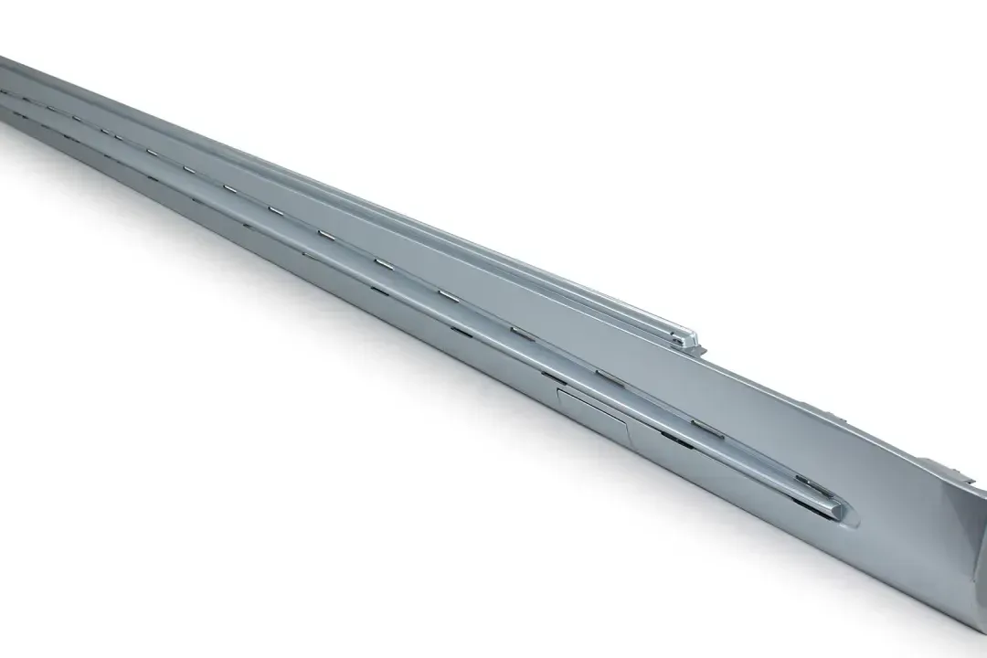 222 SIDE SKIRT / NO CHROME
